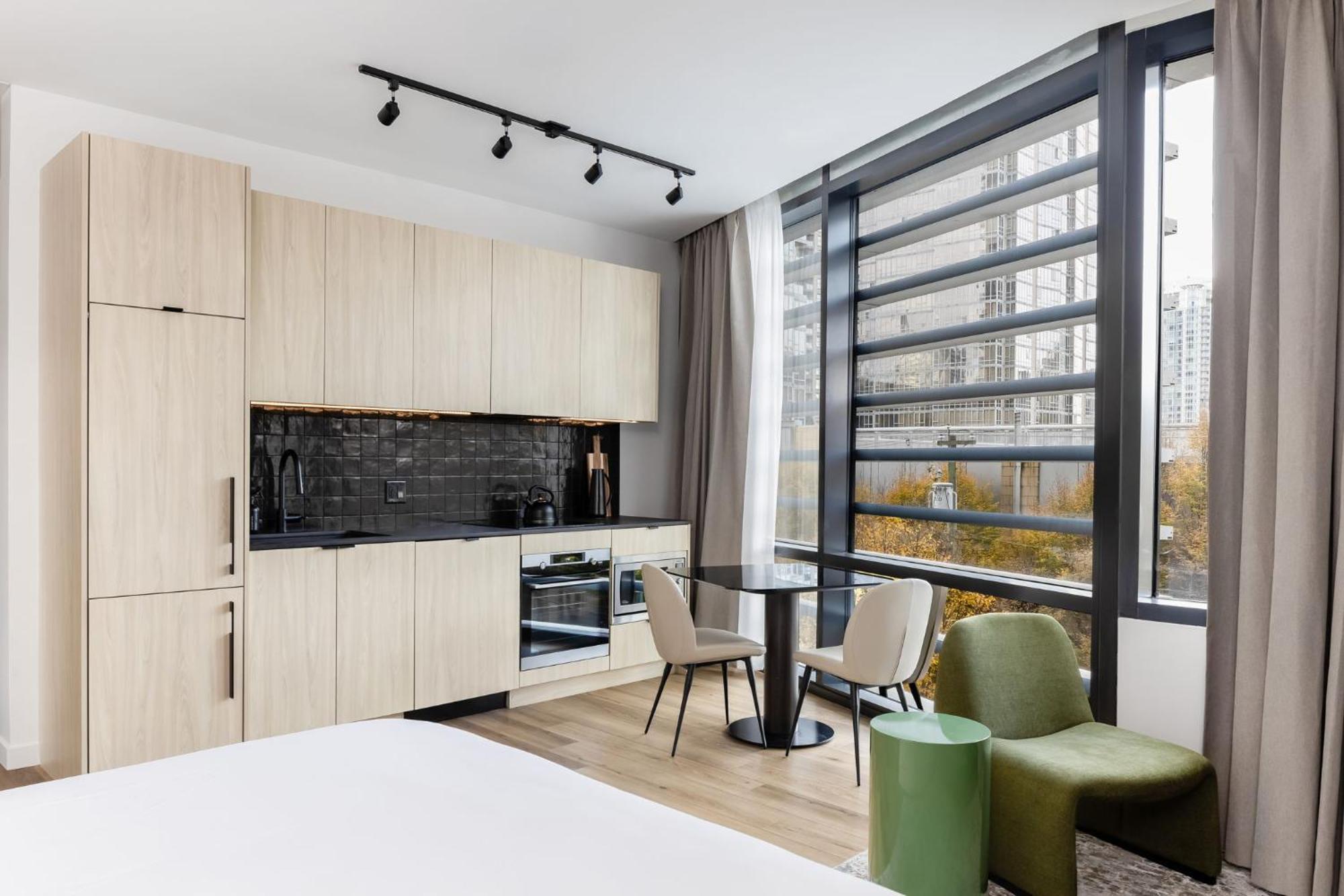 Smithe House Hotel แวนคูเวอร์ ภายนอก รูปภาพ